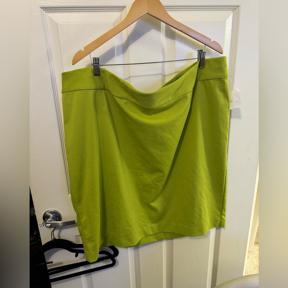 Lane Bryant Size 26 Pencil Skirt Lime Green (NEW)